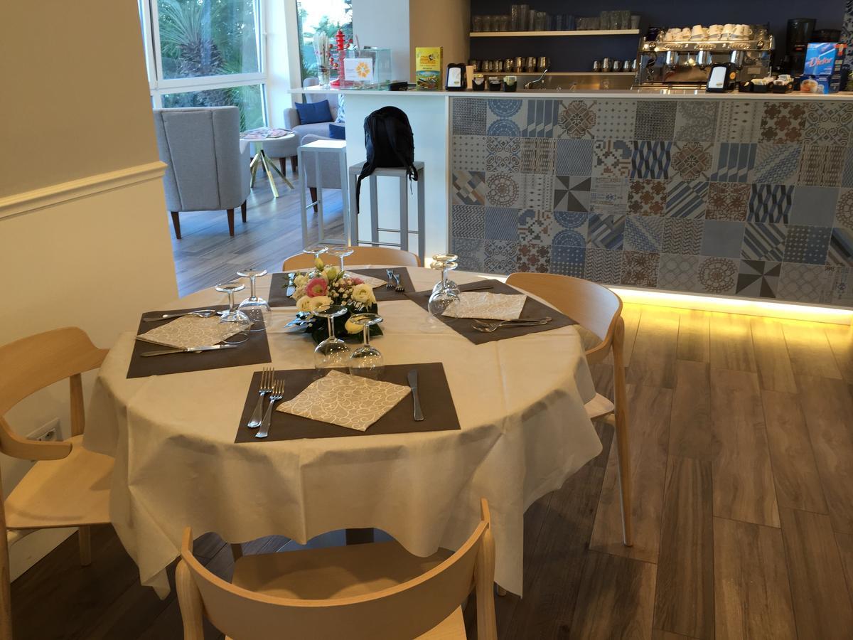 Hotel Tritone Senigallia Ngoại thất bức ảnh